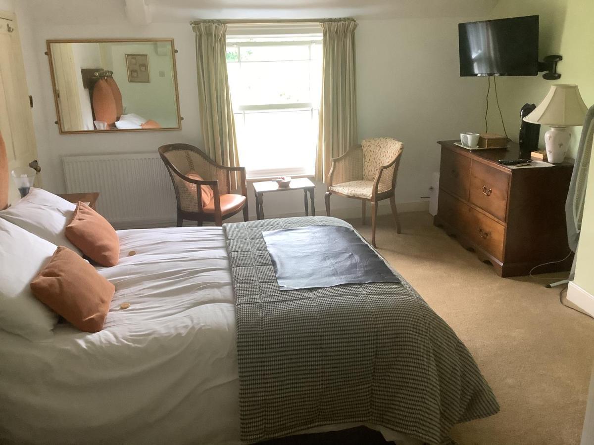 Bwthyn Cudd Bed & Breakfast เวสต์เบอรี ภายนอก รูปภาพ
